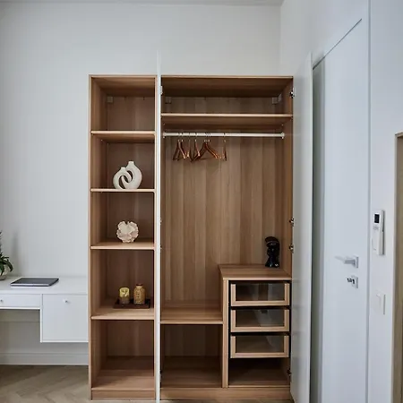 Urban Chic In The Heart Of