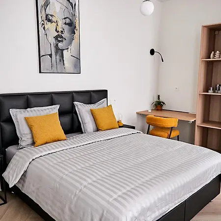 Urban Chic In The Heart Of * Mechelen